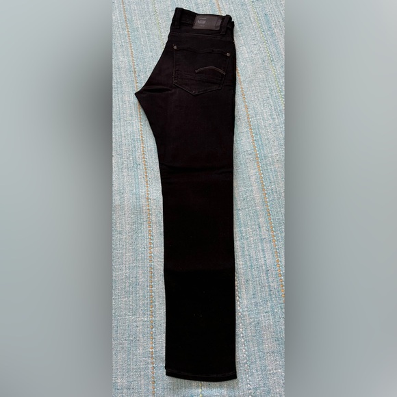 G-Star revend with very comfortable stretch denim size 31 . Excellent condition. - Picture 2 of 5